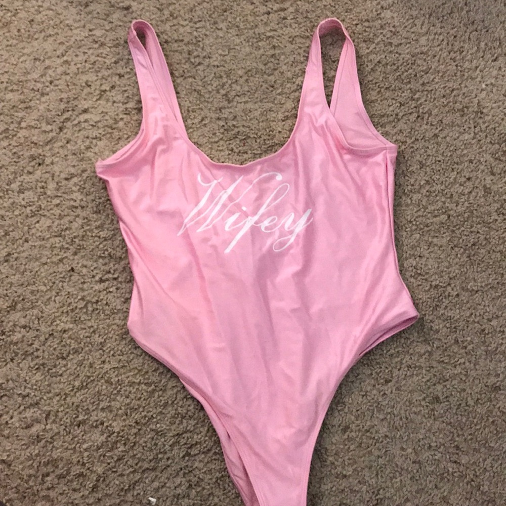 Forever 21 Wifey One Piece Bathing Suit🌸